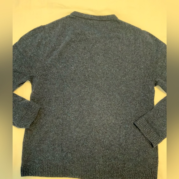 Rag and Bone v-neck sweater - Picture 5 of 5